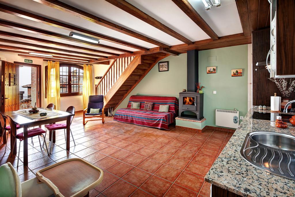 Apartamentos Bellavista Alquézar Kamer foto